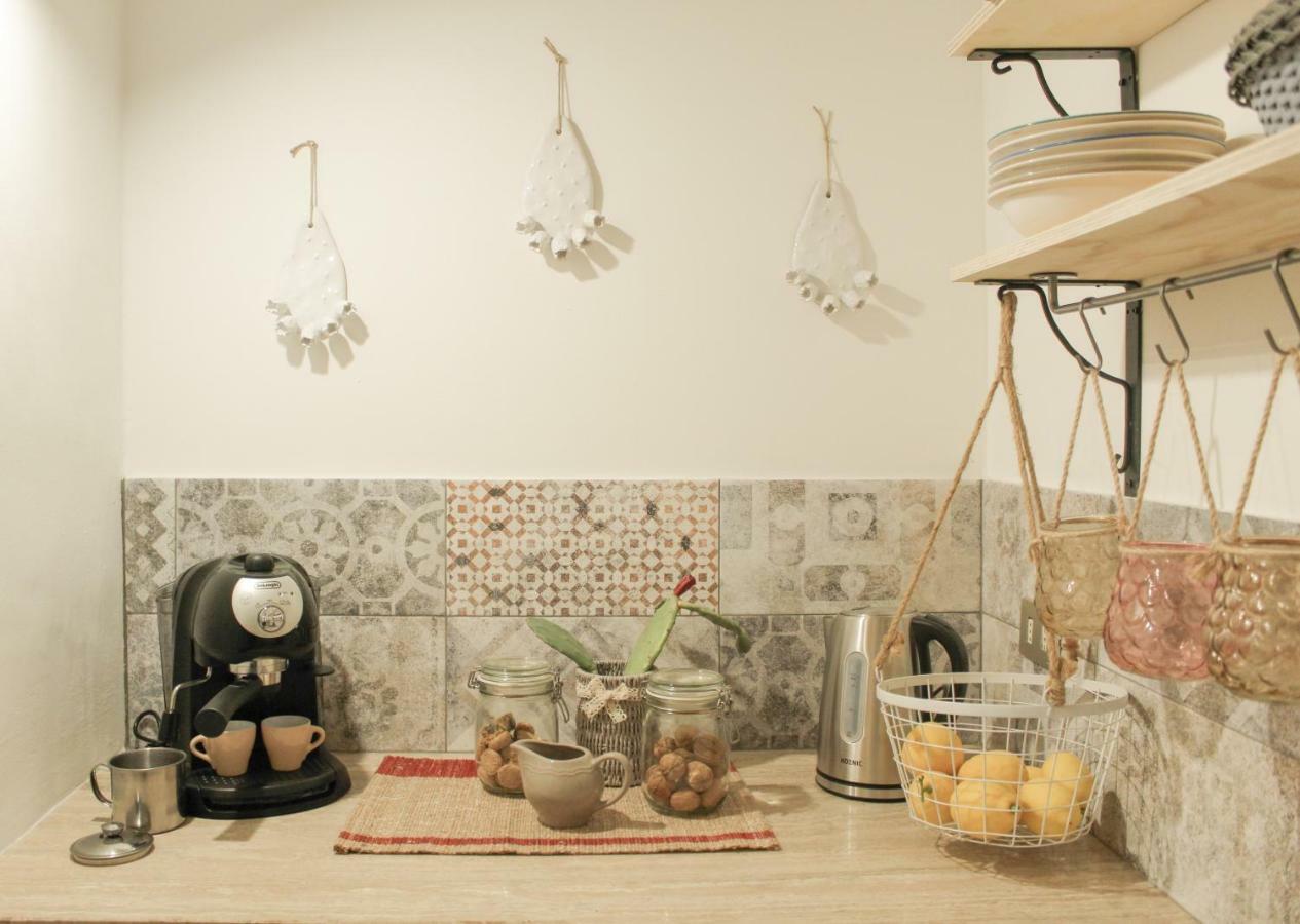 Li Suluri Bed and Breakfast Lecce Buitenkant foto