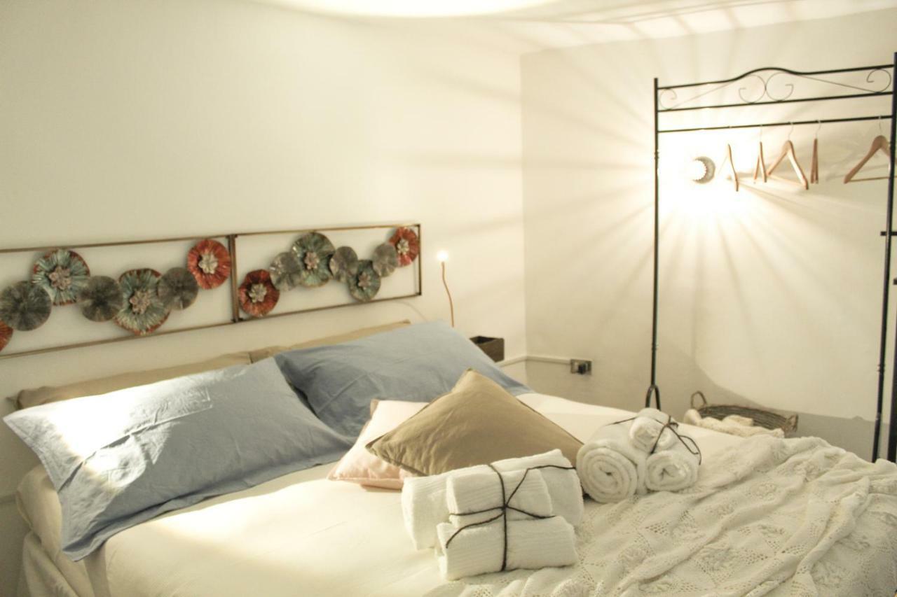 Li Suluri Bed and Breakfast Lecce Buitenkant foto