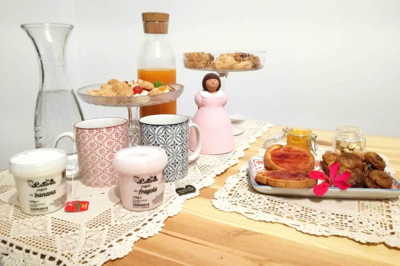 Li Suluri Bed and Breakfast Lecce Buitenkant foto
